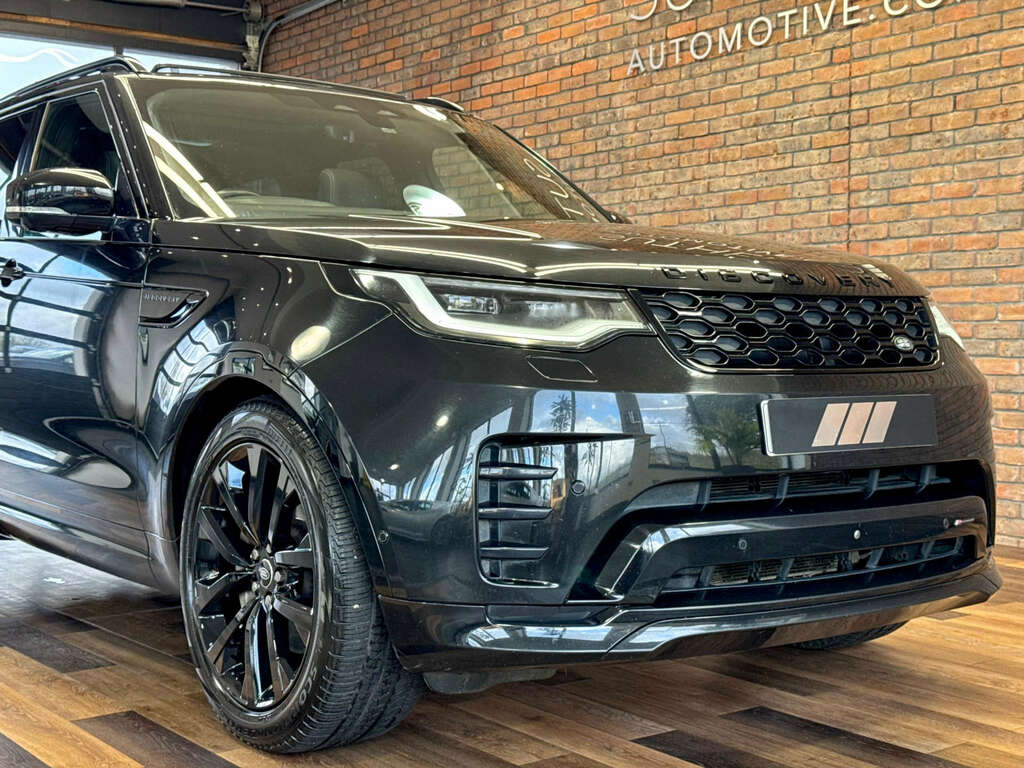 Land Rover Discovery 3.0 Discovery R-dynamic Se D Mhev 4Wd GV22LGK Black #6