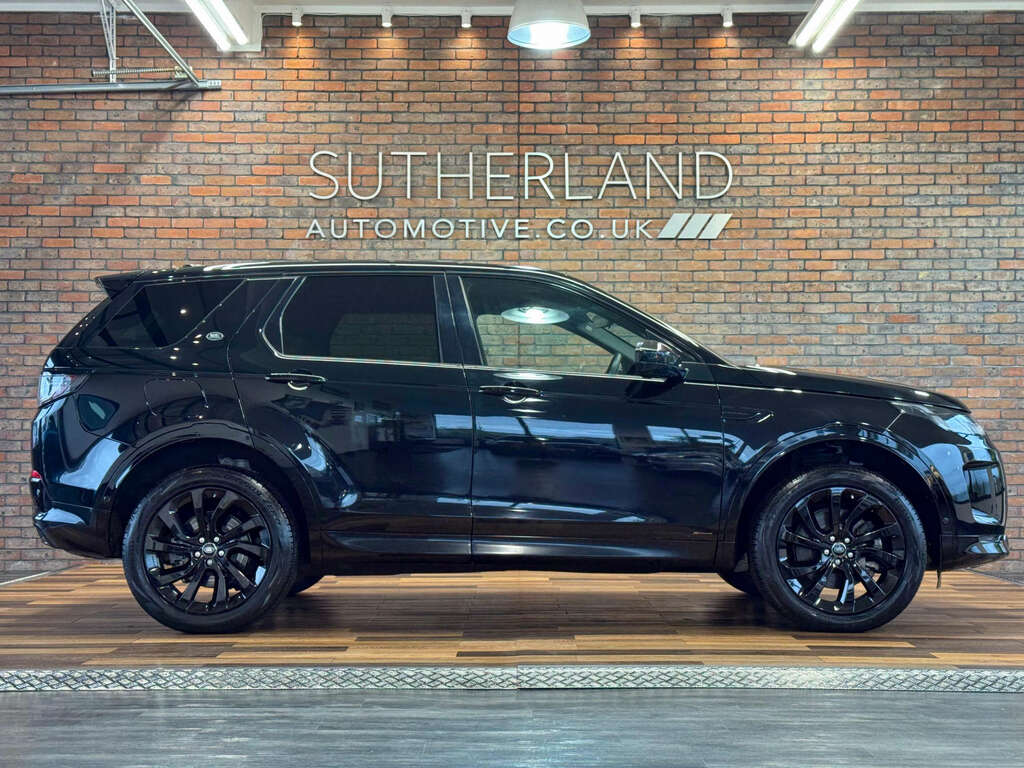 Land Rover Discovery Sport 2.0 Discovery Sport R-dynamic Hse D 4Wd Black #2