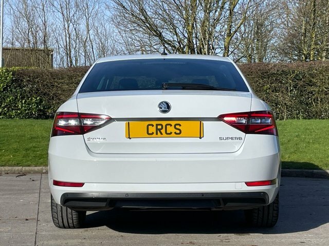 Skoda Superb 2.0 Tdi Se L Executive Hatchback Dsg Eu LB67HYH White #6