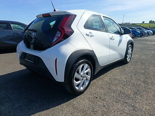 Toyota Aygo X 1.0 Vvt-i Pure Hatchback Euro 6 SXZ3247 White #3