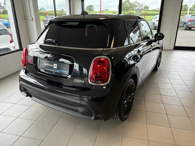 Mini Hatch 1.5 Cooper Exclusive Hatchback Steptron DMZ8006 Black #4