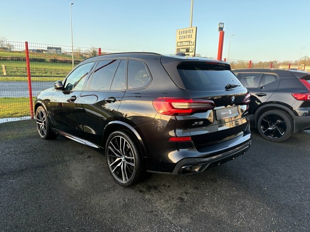 BMW X5 3.0 30D Mht M Sport Suv Hybrid Xdr LR22URM Black #4