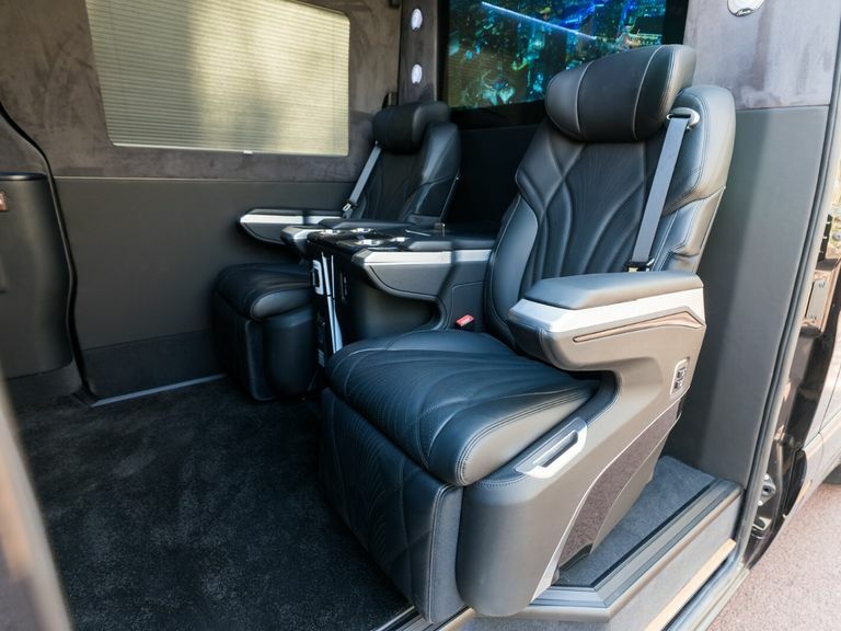 Mercedes-Benz Sprinter First Class Black #3