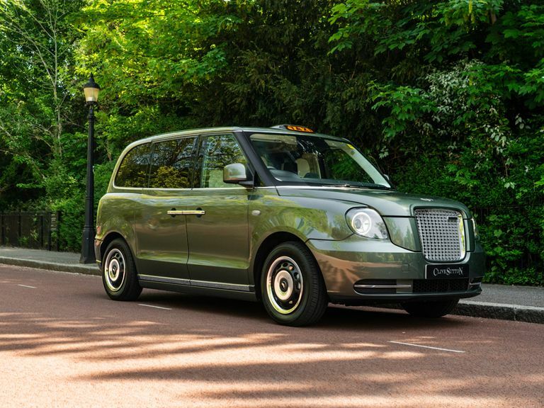 LEVC TX Sutton Vip Taxi Green