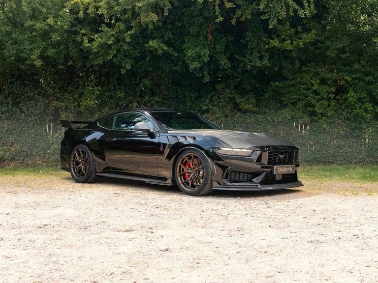 Ford Mustang Dark Horse Cs800dh Black