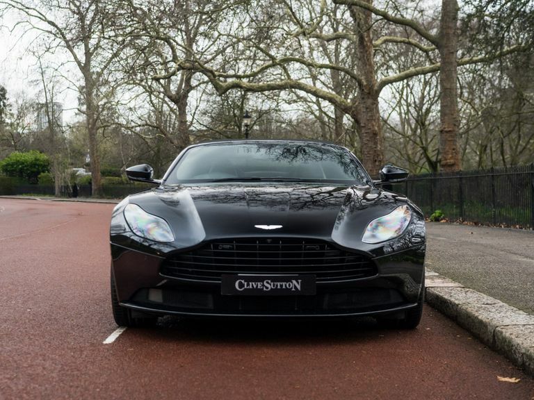 Aston Martin DB11 V8 528 Volante Touchtronic Black #2