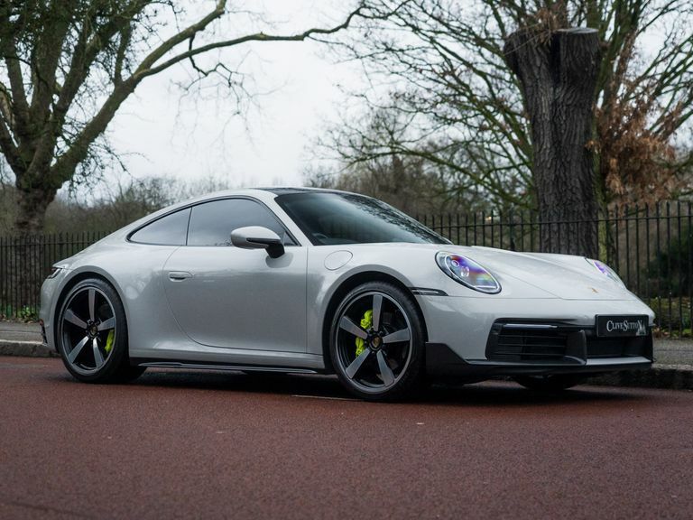 Porsche 911 2dr Pdk Grey