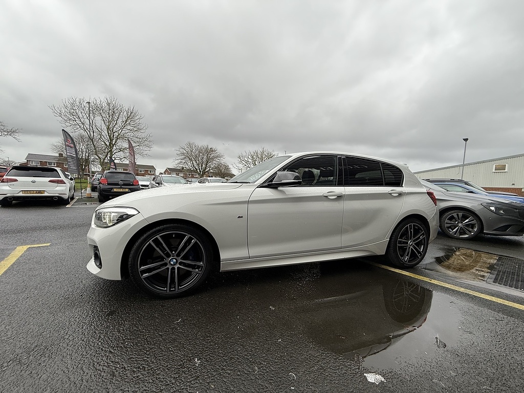 BMW 1 Series 1.5 118I M Sport Shadow Edition Hatchback Petr YD68LHX White #6