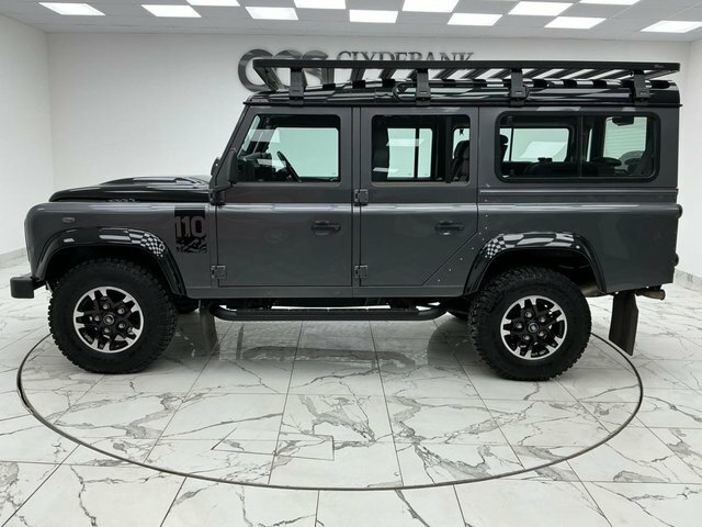 Land Rover Defender 2.2 Tdci Adventure Station Wagon Double Cab Di Black #4