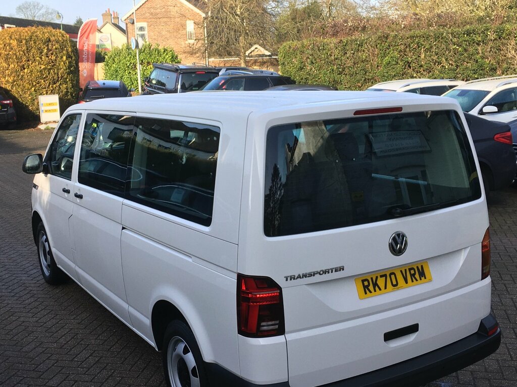 Volkswagen Transporter Shuttle 2.0 Tdi S Minibus Double Cab Lwb White #6