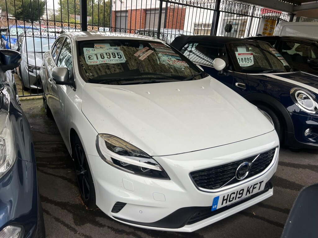 Volvo V40 2.0 T3 R-design Edition Euro 6 Ss White