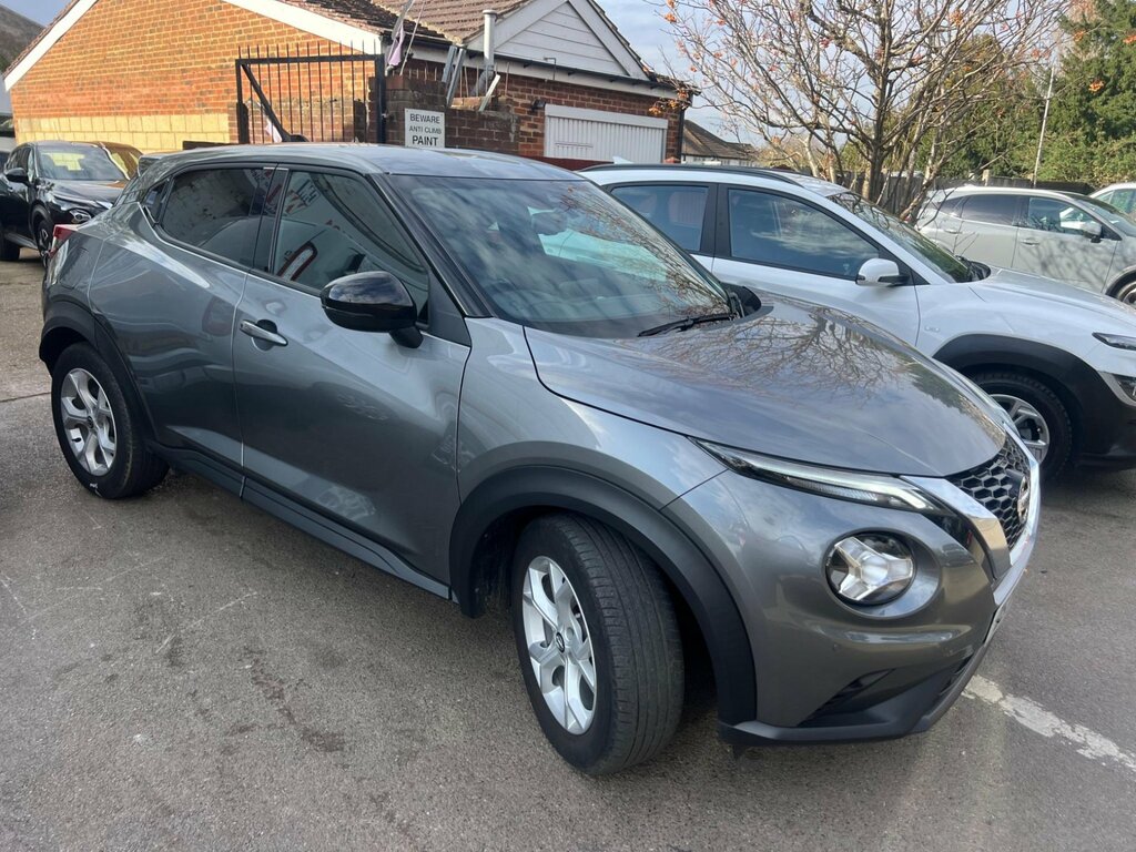 Nissan Juke 1.0 Dig-t N-connecta Euro 6 Ss DS71UNL Grey #3