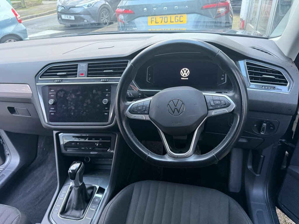 Volkswagen Tiguan 1.5 Tsi Life Dsg Euro 6 Ss NU72OBH Grey #4