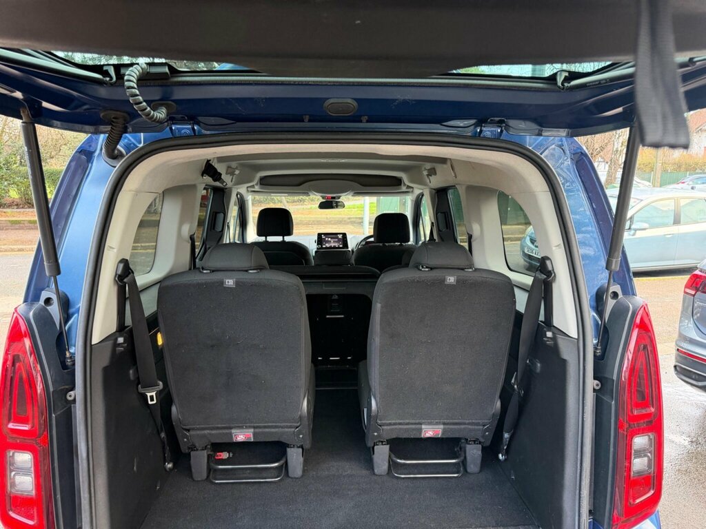 Vauxhall Combo Life 1.5 Turbo D Se XL Mpv Euro 6 Ss 7 Seat WF21PJX Blue #5