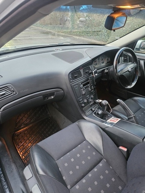 Volvo  Series D5 Se Blue #7