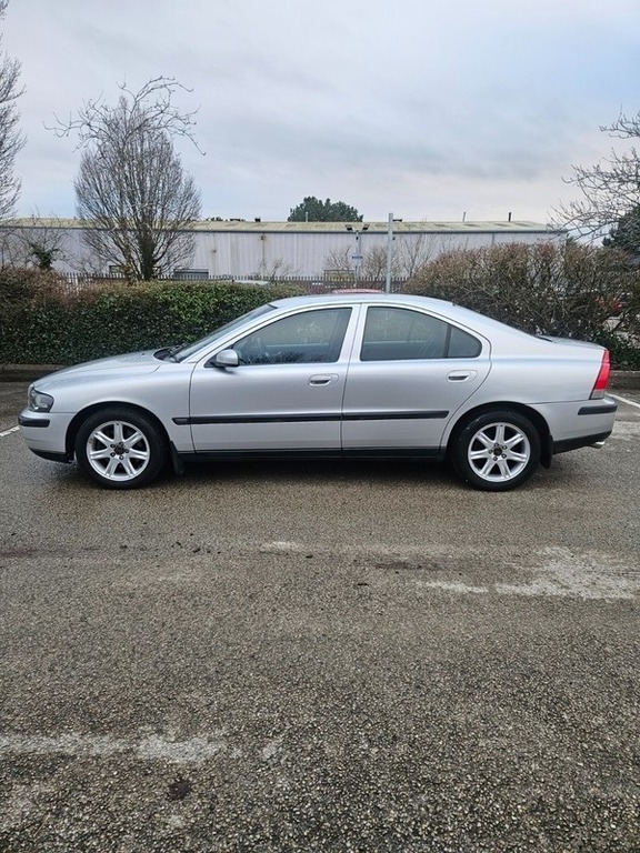 Volvo  Series D5 Se Blue #6