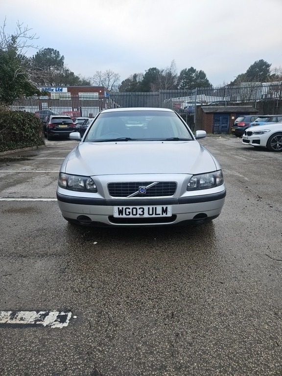 Volvo  Series D5 Se Blue #2