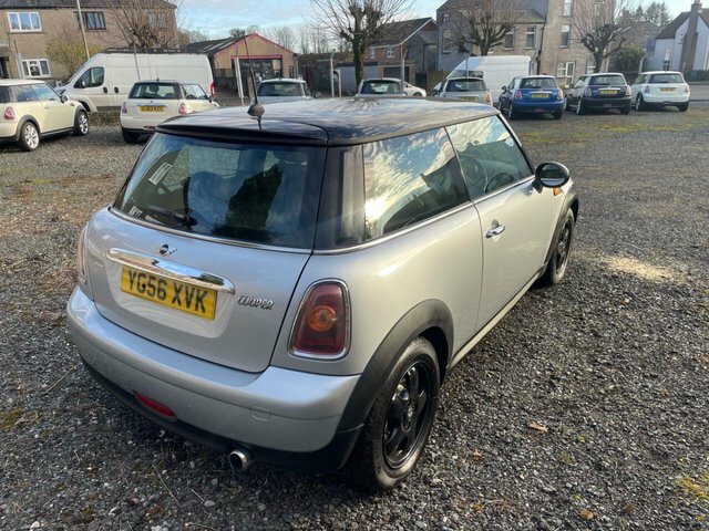 Mini Hatch Cooper 1.6 Cooper 118 Bhp YG56XVK Silver #3