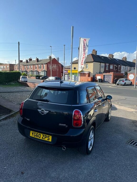 Mini Countryman 1.6 Cooper D All4 112 Bhp YG60ZPS Black #4