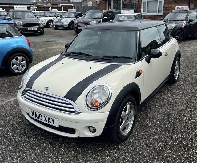 Mini Hatch 1.6 Cooper Hatchback Euro 5 122 White