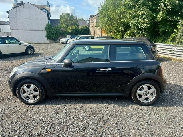 Mini Hatch 1.6 One Hatchback Euro 5 98 Ps SE10XNN Black #5