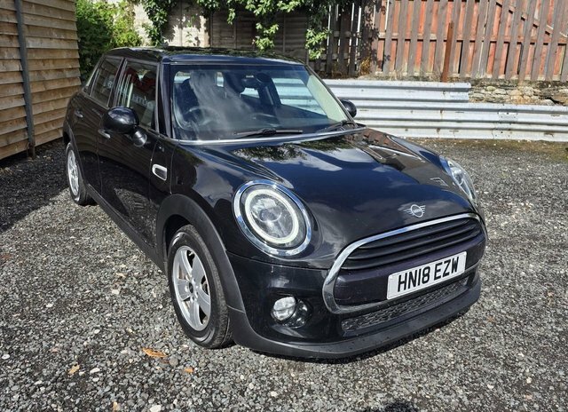 Mini Hatch 1.5 Cooper Hatchback Euro 6 S S HN18EZW Black #2