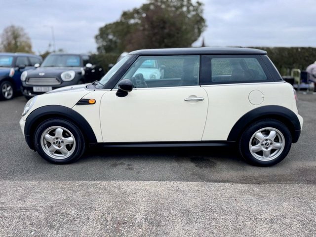 Mini Hatch 1.6 Cooper Hatchback Euro 5 122 NU10YYD White #6