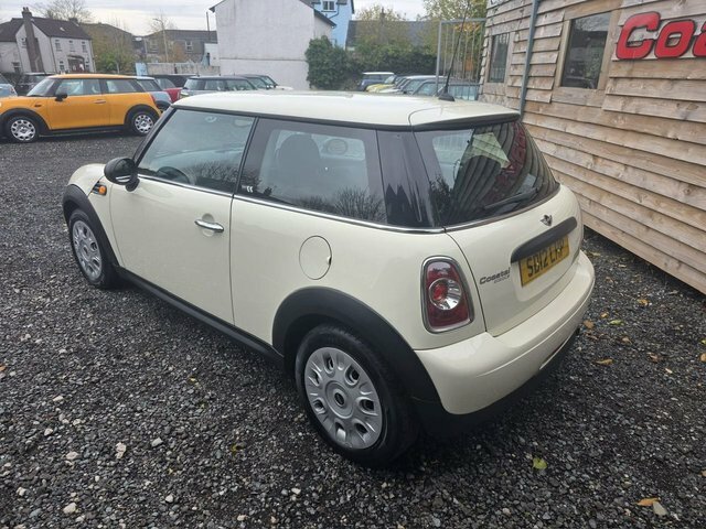 Mini Hatch 1.6 First Hatchback Euro 5 75 P SD12LHP White #4