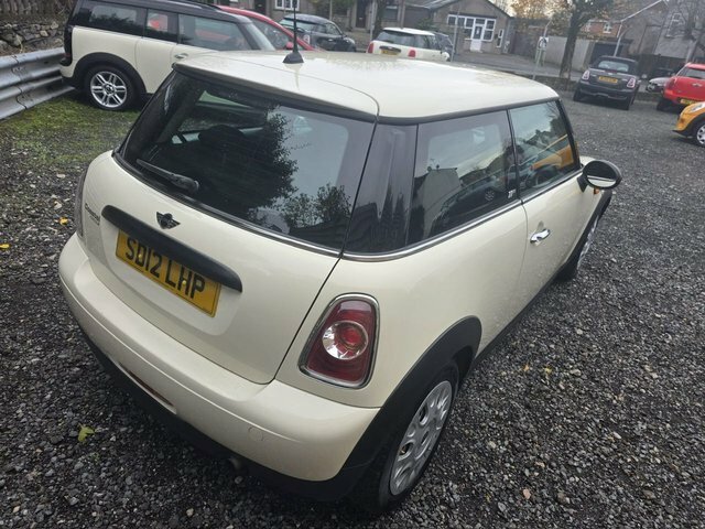 Mini Hatch 1.6 First Hatchback Euro 5 75 P SD12LHP White #3