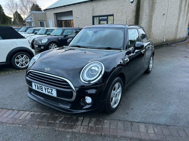 Mini Hatch 1.5 Cooper Hatchback Euro 6 S S Black