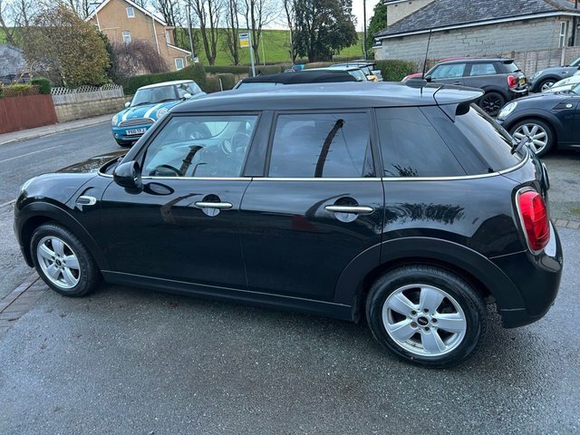Mini Hatch 1.5 Cooper Hatchback Euro 6 S S YA18YGZ Black #5