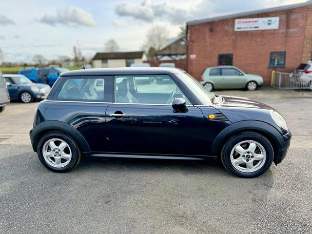 Mini Hatch 1.6 Cooper Hatchback Euro 4 120 CX09RYT Black #6