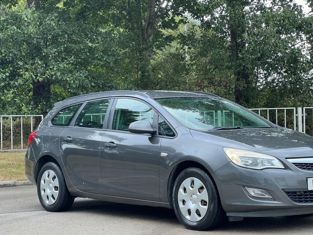 Vauxhall Astra 1.7 Cdti Ecoflex Exclusiv Sports Tourer Euro 5 MA61WGK Grey #4