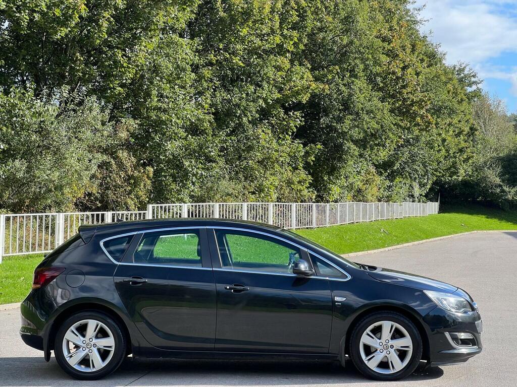 Vauxhall Astra 1.6 16V Sri Euro 5 DY13XEK Black #5