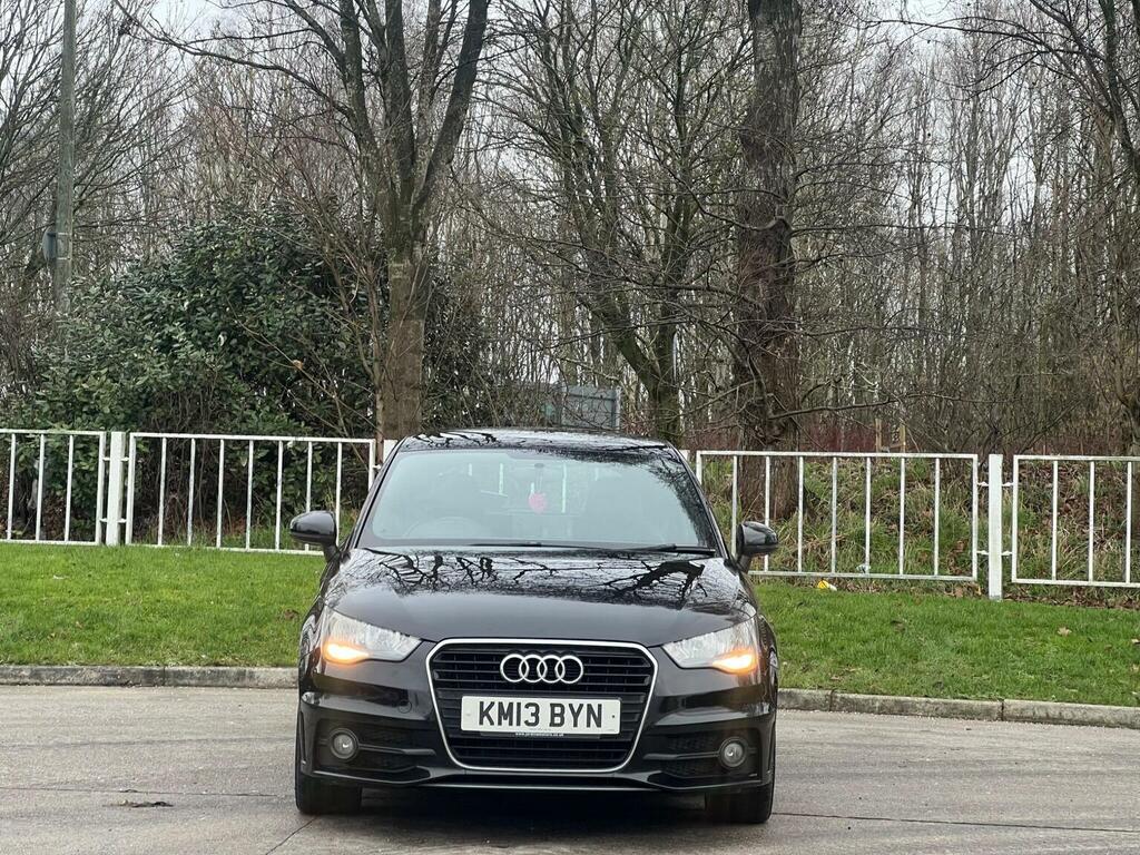 Audi A1 1.6 Tdi S Line Euro 5 Ss KM13BYN Black #4
