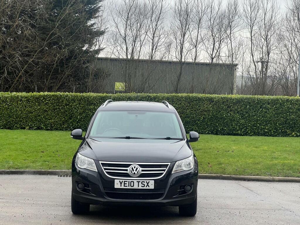 Volkswagen Tiguan 2.0 Tdi Se 4Wd Euro 5 YE10TSX Black #2