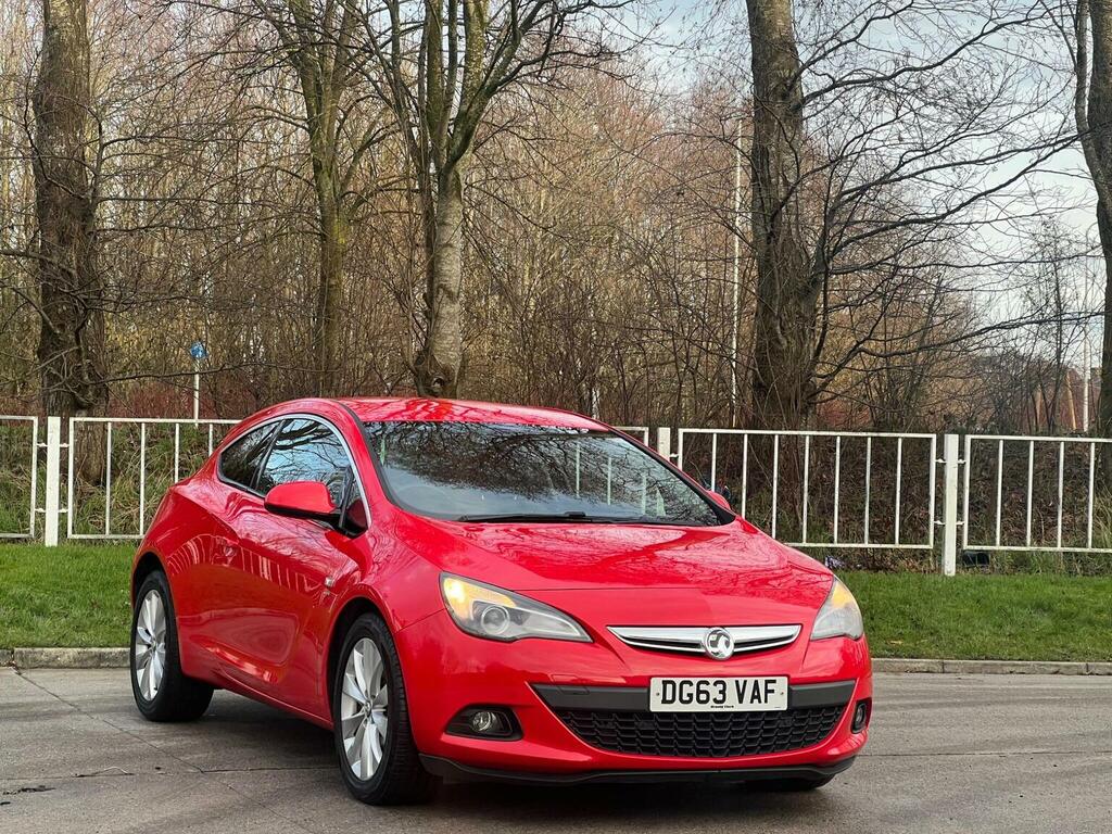 Vauxhall Astra GTC 1.6T 16V Sri Euro 5 Red #3