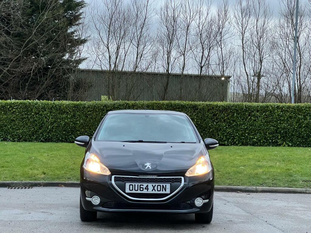 Peugeot 208 1.2 Vti Puretech Active Euro 5 OU64XON Black #2