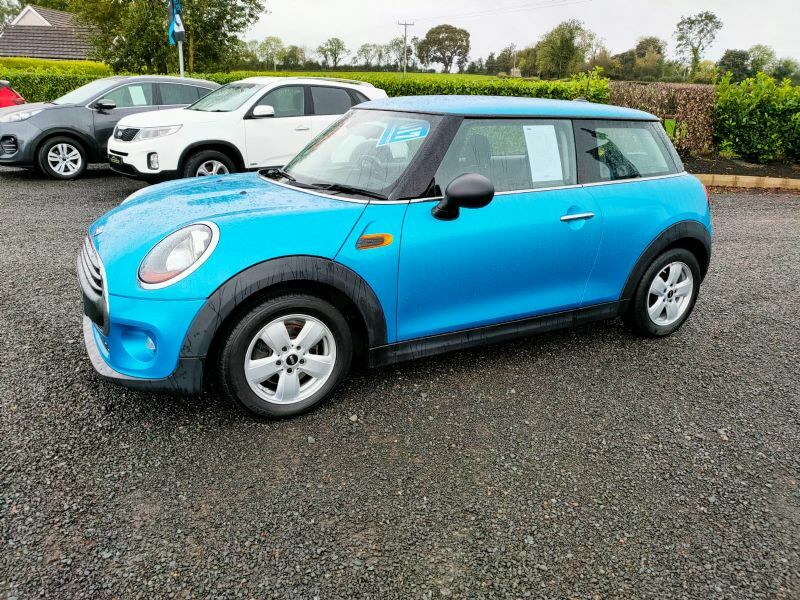 Mini Hatch 1.5D Blue #2