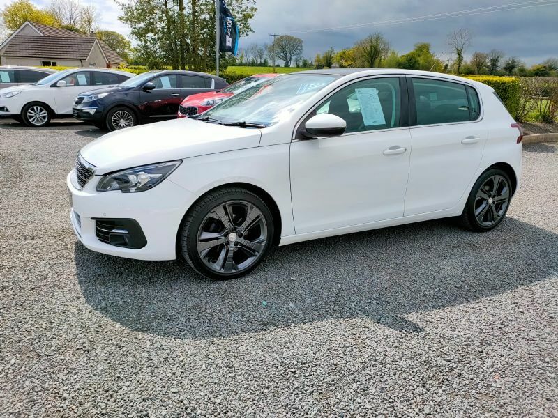 Peugeot 308 1.2 Allure S S NXZ1504 White #2