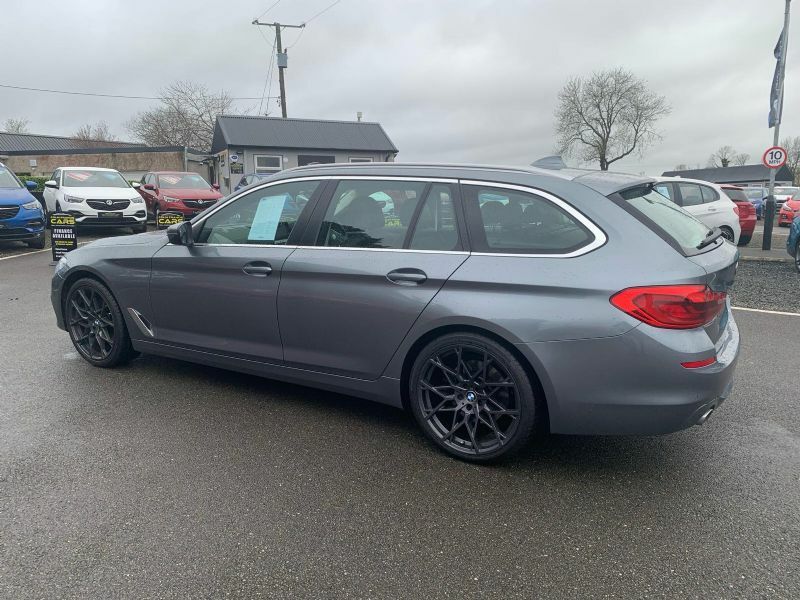 BMW 5 Series Se Estate AO20AFU Grey #3