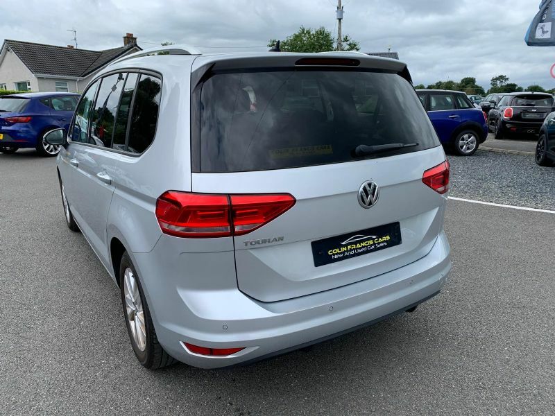 Volkswagen Touran Se 2.0Tdi S Silver #4