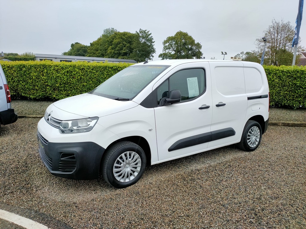 Citroen Berlingo 650 Enterprise 1.5Bhdi Ss FY21NNZ White #2