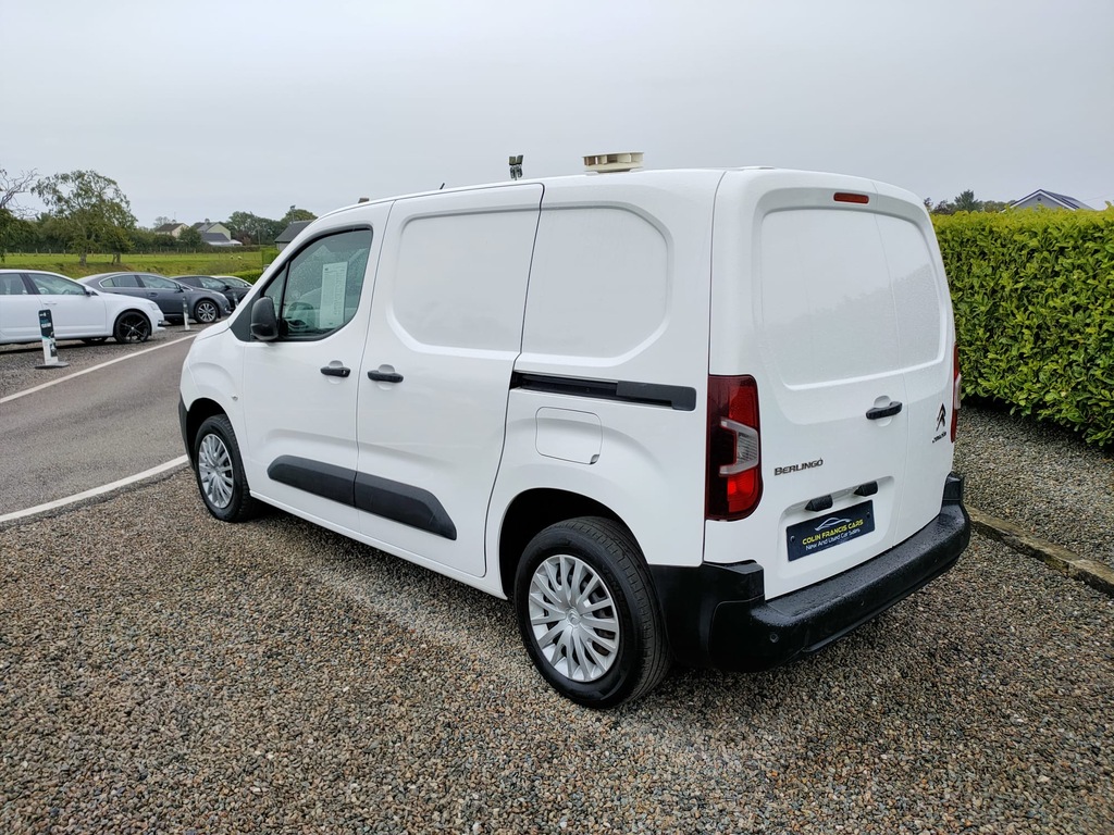 Citroen Berlingo 650 Enterprise 1.5Bhdi Ss FY21NNZ White #3