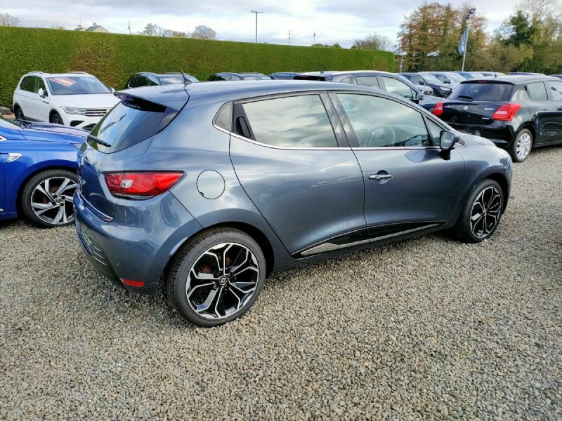 Renault Clio Iconic 1.5Dci HT19VDK Grey #4