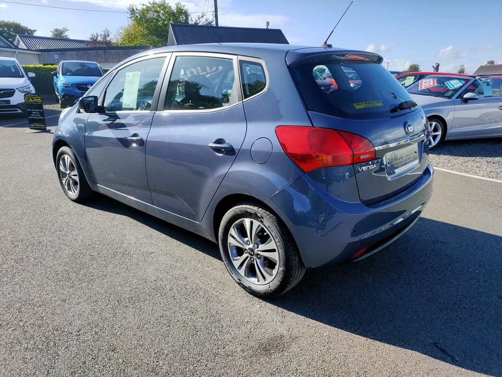 Kia Venga 2 1.4Crdi Blue #3