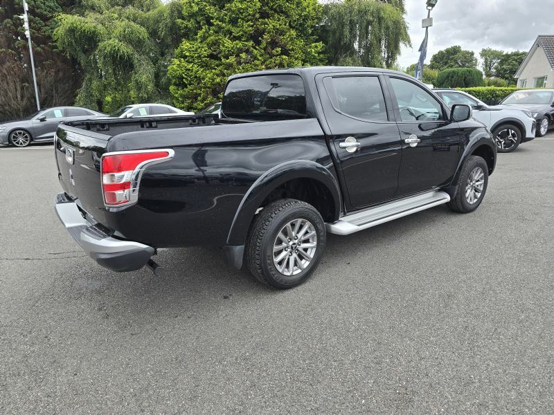 Mitsubishi L200 Barbarian 2.4Di DV68NLA Black #5