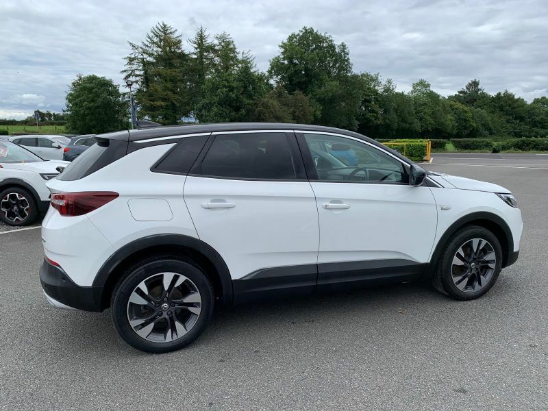 Vauxhall Grandland X Sri Nav Turbo 1.5D XHZ3872 White #6