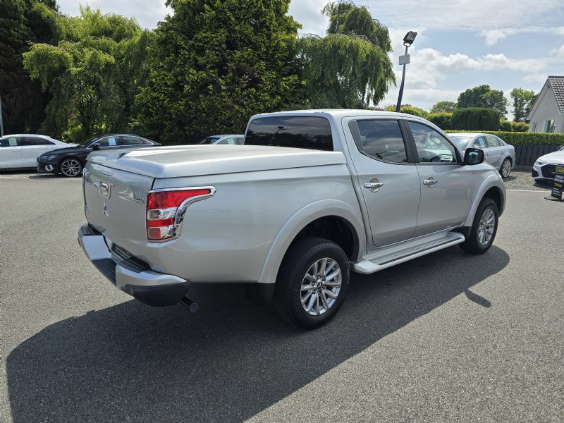Mitsubishi L200 Barbarian 2.4Di Silver #5