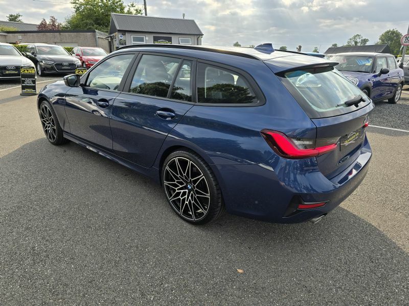 BMW 3 Series Se Mhev YM70MFF Blue #3